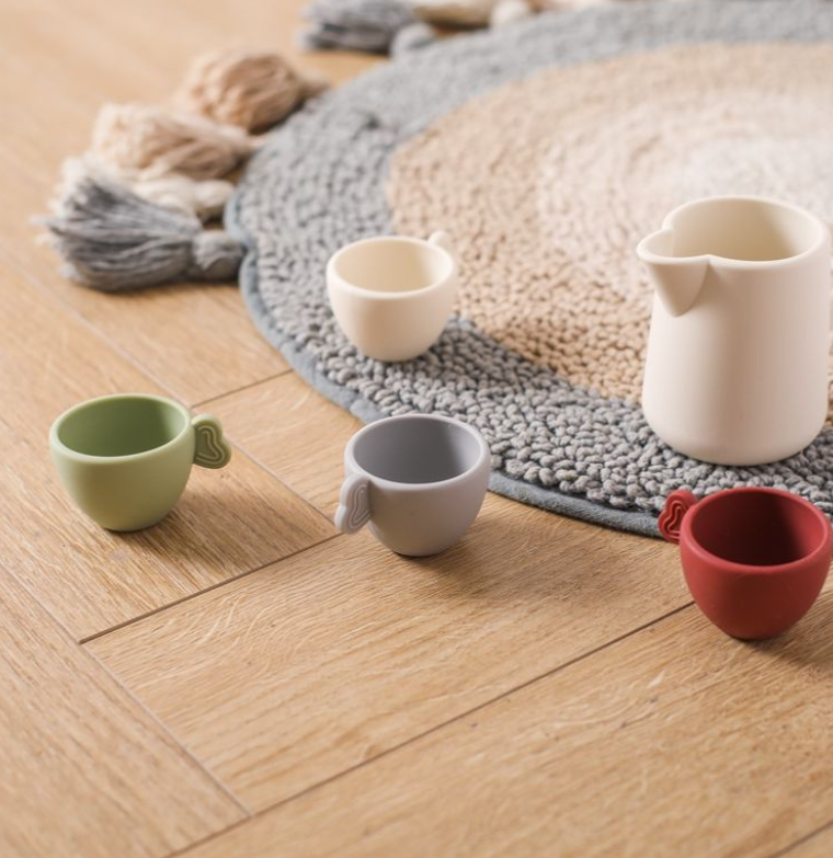 Realistic Kitchen & Tea Set Pretend Play Kit — Silicone Material: Drop-Resistant and Silent